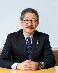 工学部長・工学研究科長　長坂 徹也